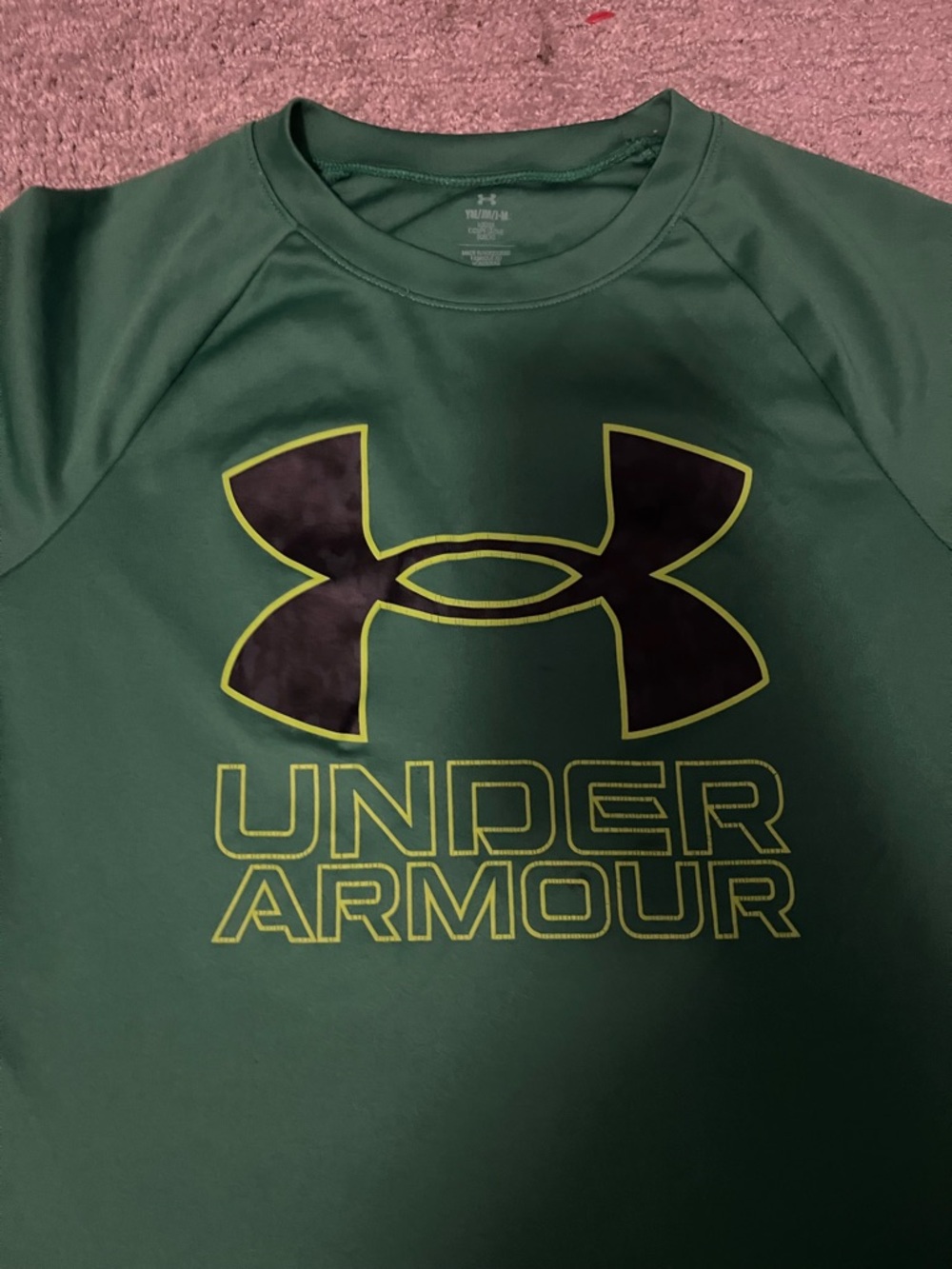 Under Armour Dark Green Performance Crew Neck Tee youth medium